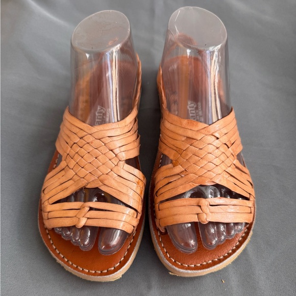 Shoes - Women's huaraches